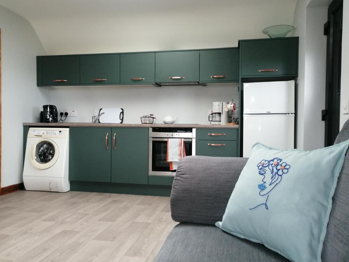 Self Catering Upstairs Apartment At Tradcottage สลิโก ภายนอก รูปภาพ